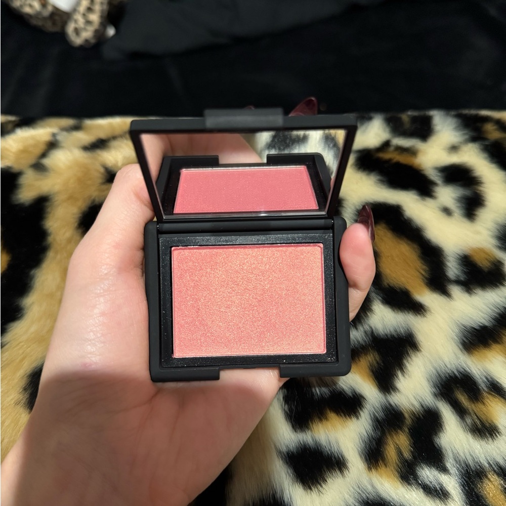 NARS blush - Picture 2 of 5